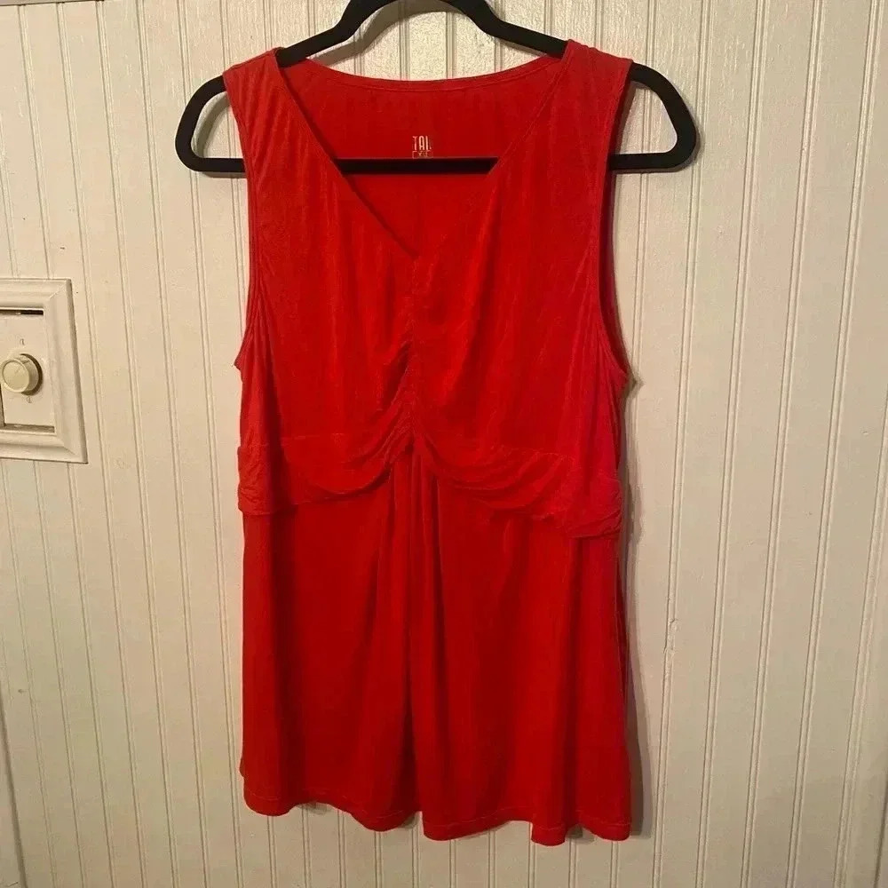 NWOT Tail workout tank top